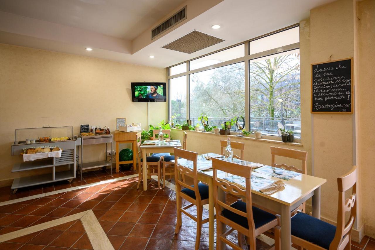 Hotel Torre Di Pratolungo Rome Exterior photo