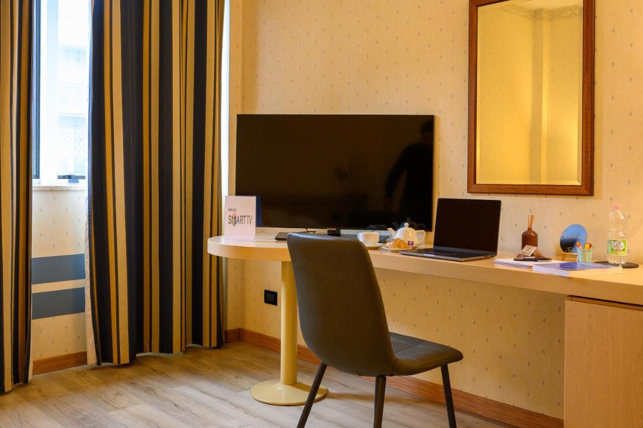 Hotel Torre Di Pratolungo Rome Exterior photo